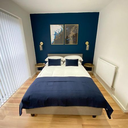 Large 5-Bed City Centre Townhouse With Secure Parking 맨체스터 외부 사진
