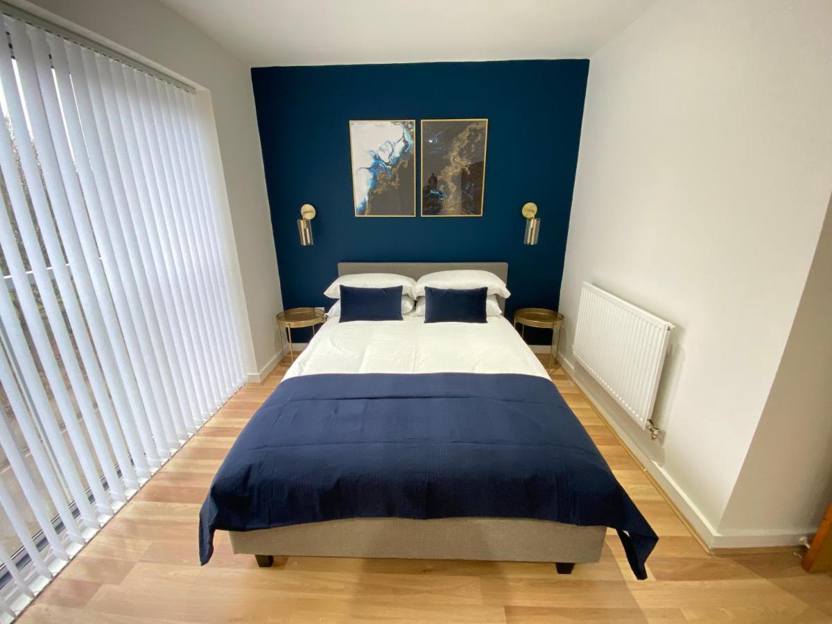 Large 5-Bed City Centre Townhouse With Secure Parking 맨체스터 외부 사진