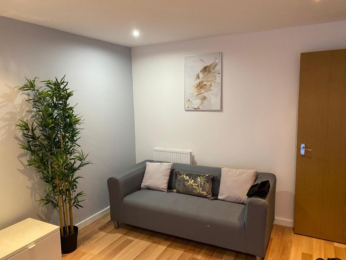 Large 5-Bed City Centre Townhouse With Secure Parking 맨체스터 외부 사진